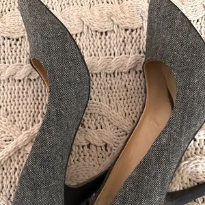 Nine West sz 10 unworn heels. Perfect for office or professional wear. Perfect!